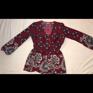Beautiful long sleeve romper!